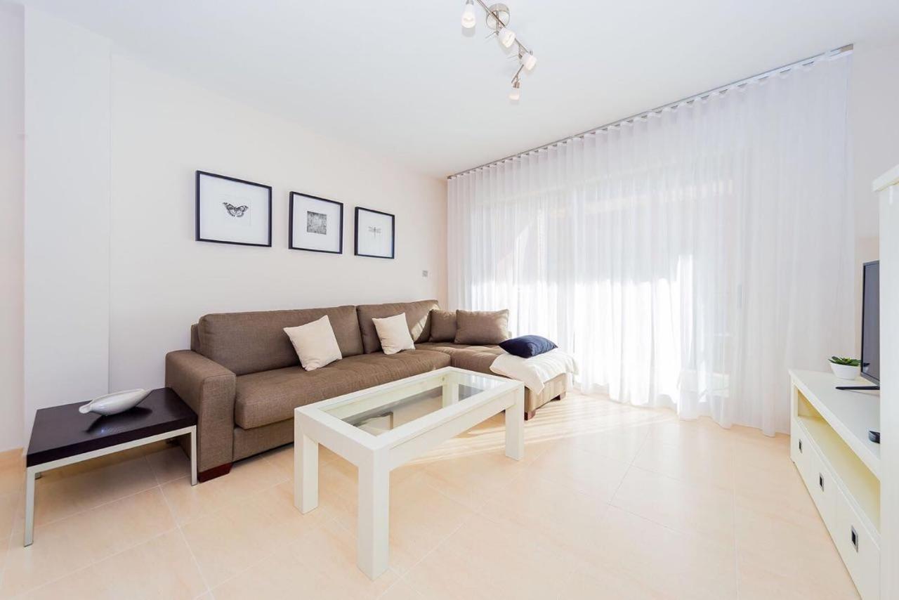 Luxury Seaside Apartment Torrevieja Exterior photo