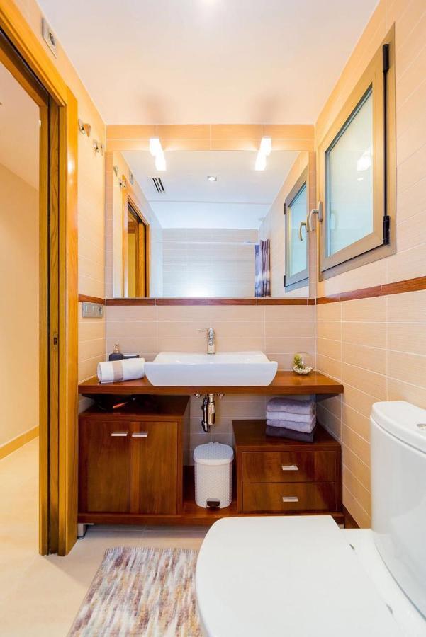 Luxury Seaside Apartment Torrevieja Exterior photo