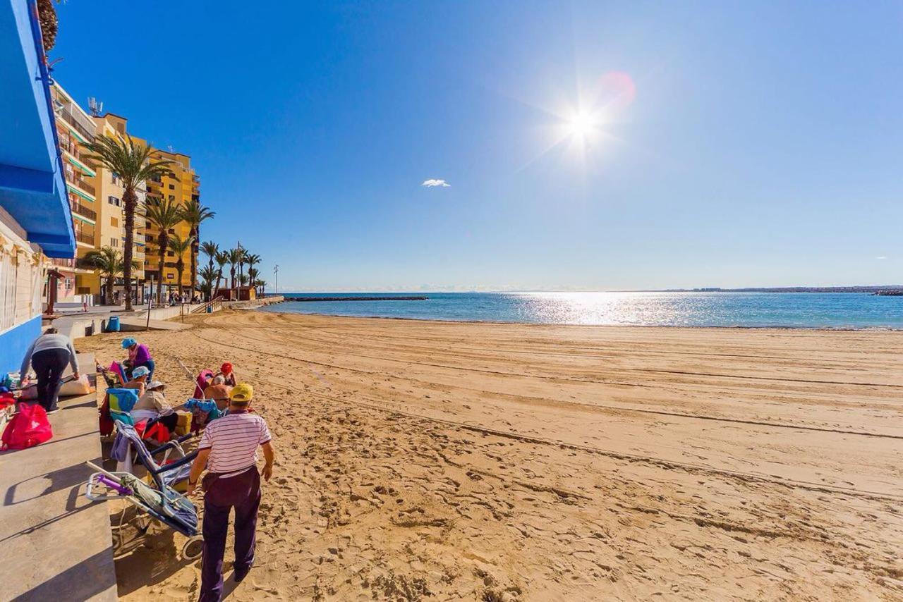 Luxury Seaside Apartment Torrevieja Exterior photo